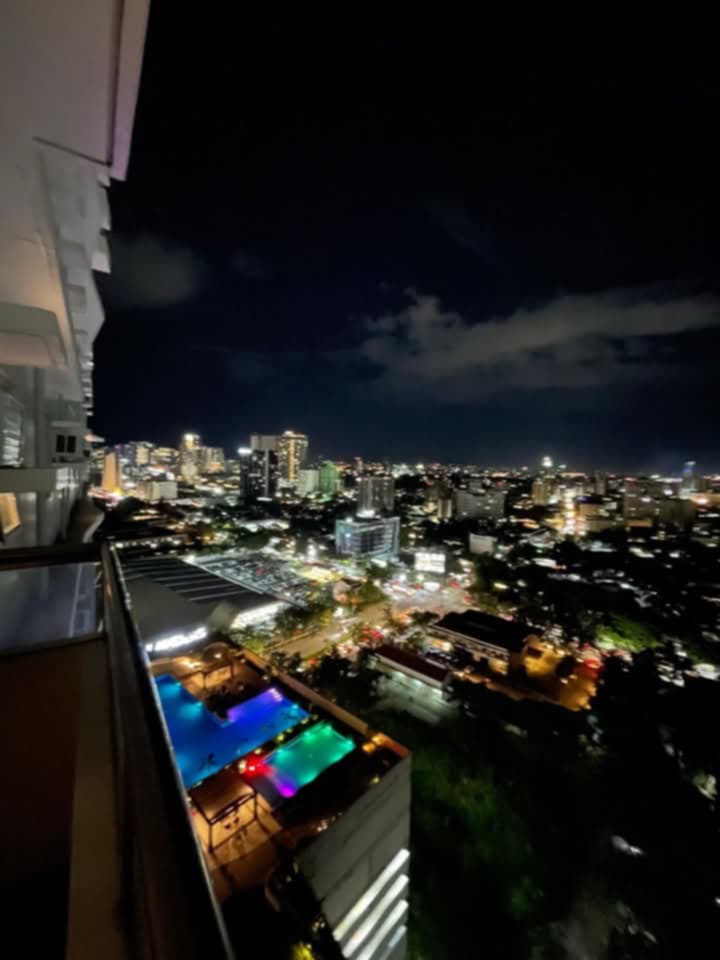 Taft East Gate Corner Unit