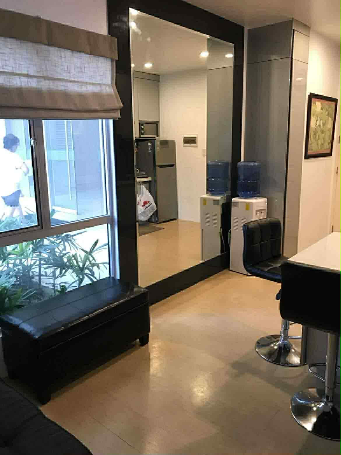 Rush Sale! 2-Bedroom Furnished Unit with Parking in Avida Towers 2