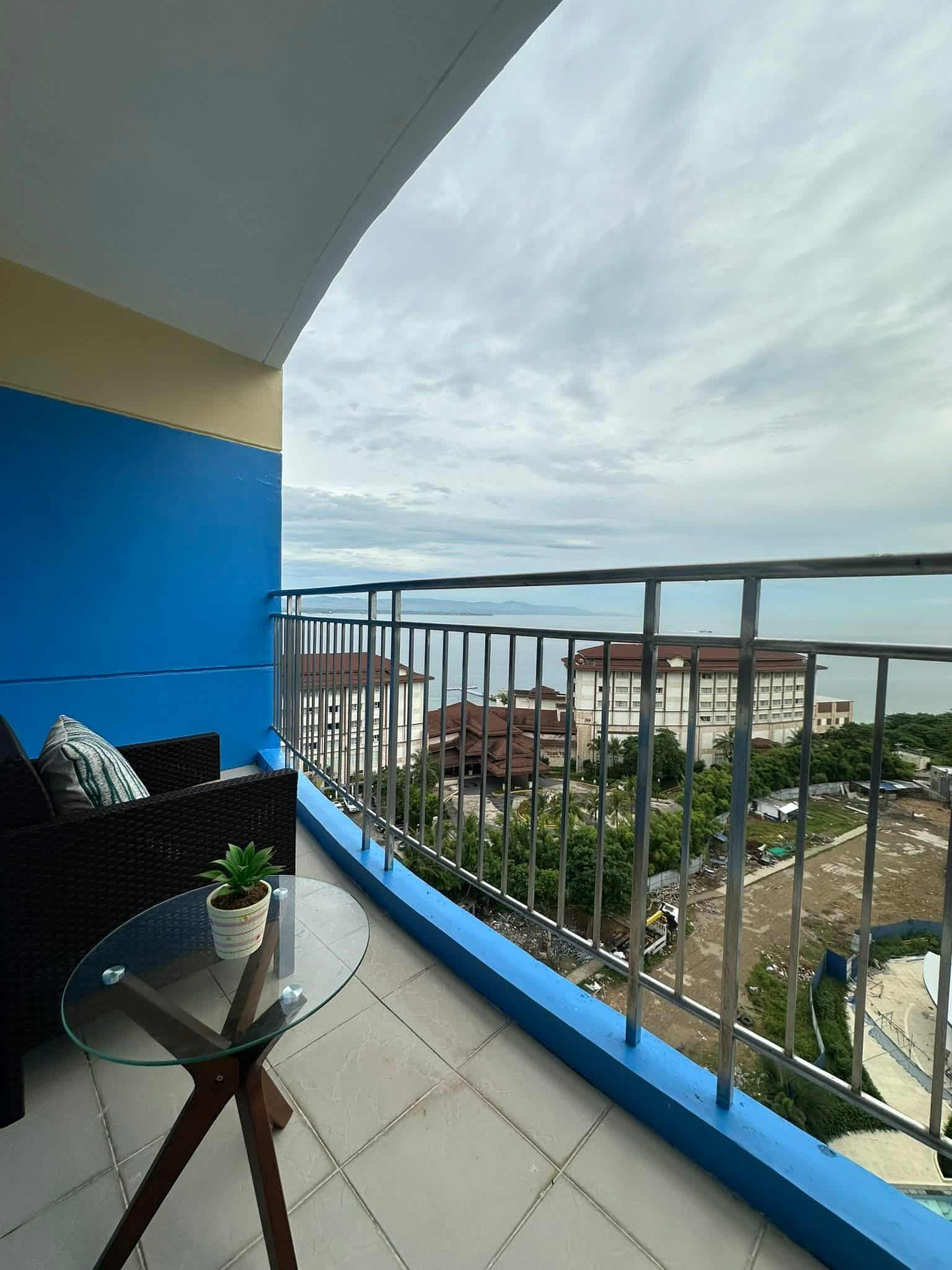 Amisa Private Residences – For sale / rent