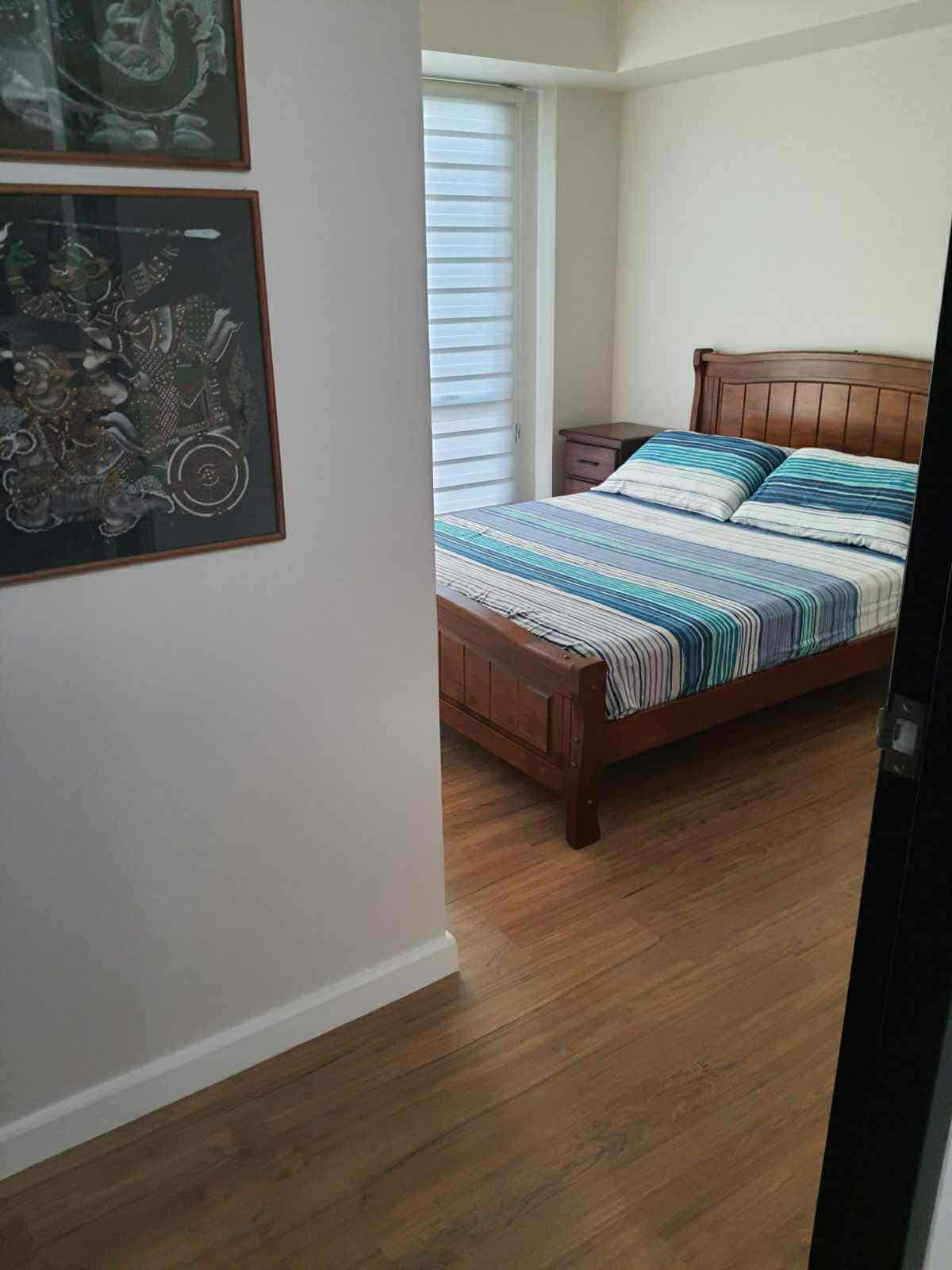 Rush Sale ! 2 Bedroom unit at Solinea Tower 2